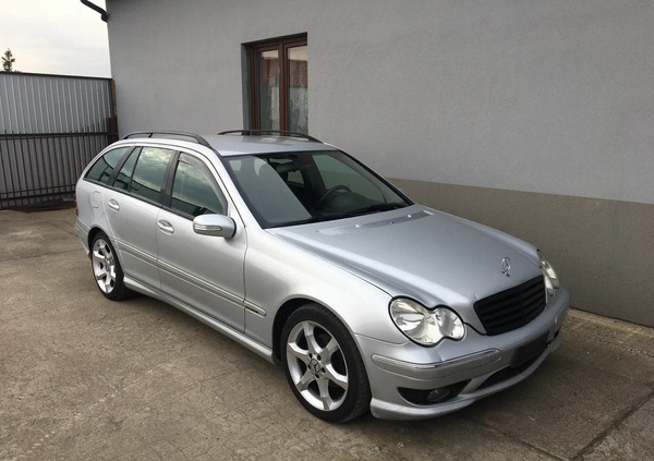 Mercedes-Benz Klasa C cena 13800 przebieg: 199924, rok produkcji 2007 z Garwolin małe 211